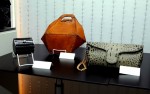    4-    (4th Annual Independent Handbag Design Awards),-  Swarovski CRYSTALLIZED Concept Store  -, 9  2010 .