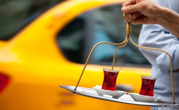 15 :     (International Tea Day).