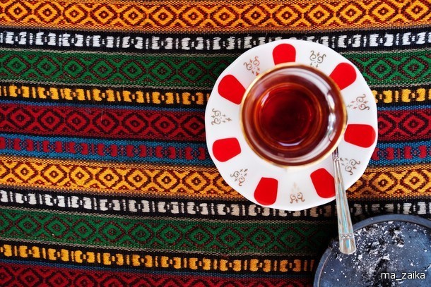 15 :     (International Tea Day).