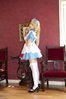     Alice in wonderland (Cosplay by Mashiro Yuki)