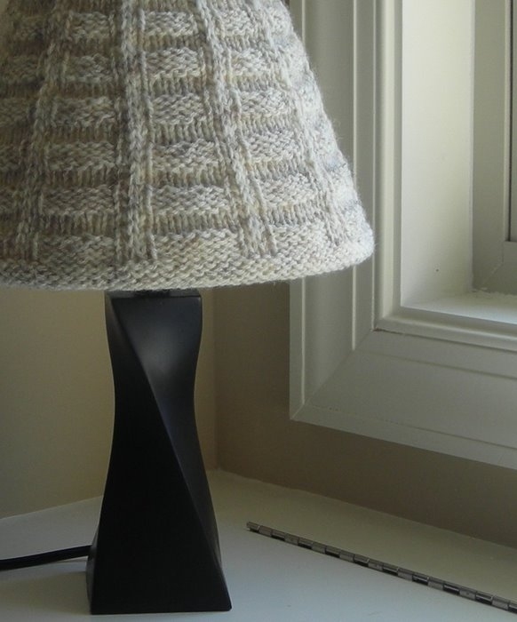 crochet and knitting lamp shade ideas and tutorial - crafts ideas